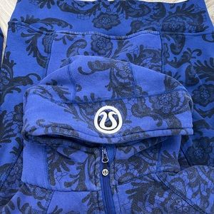 Lululemon Floral SZ 10 Scuba